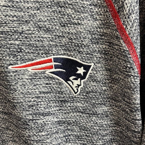 Antigua New England Patriots 1/4 zip longsleeve football base layer - Picture 2 of 6